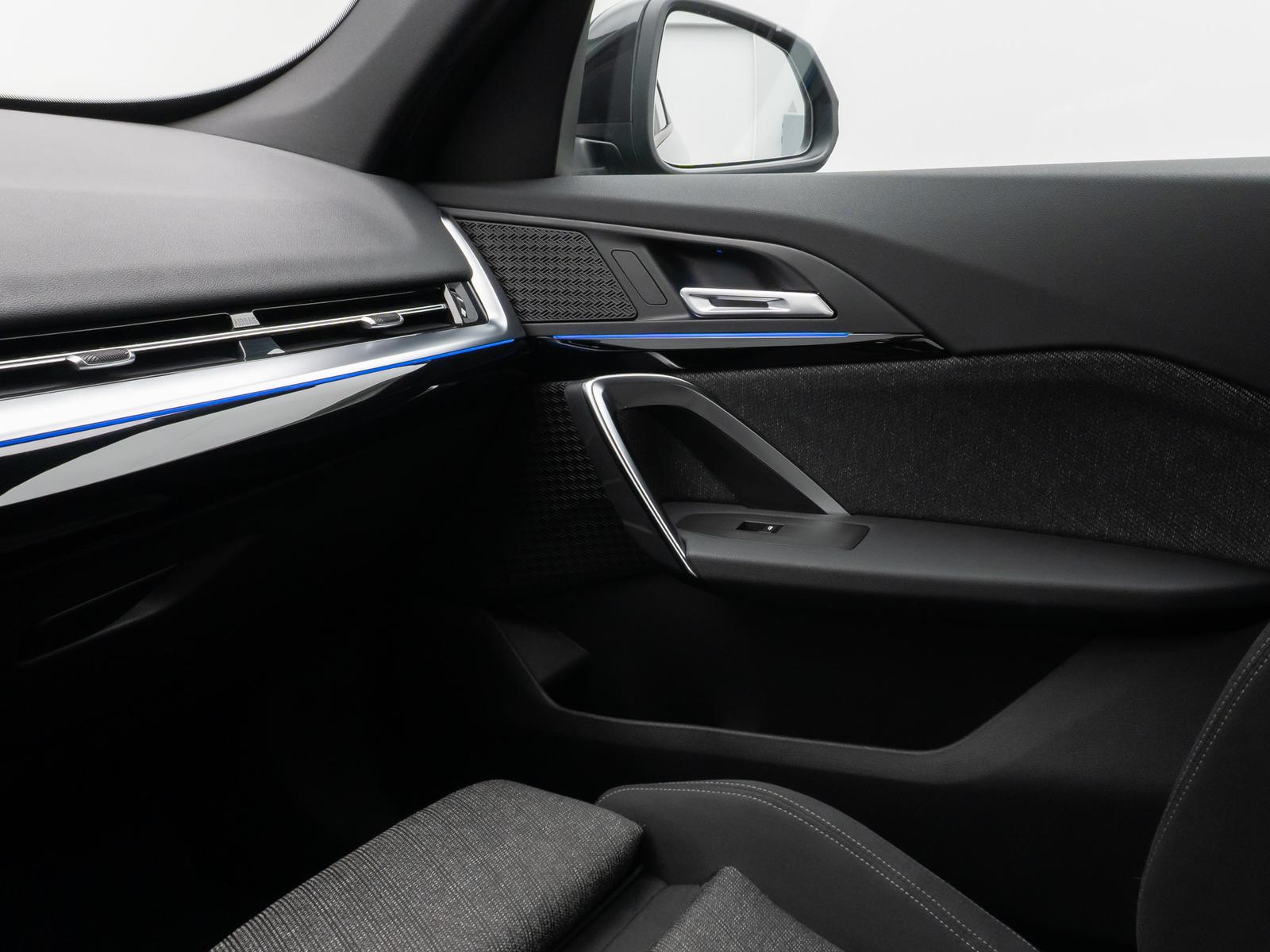 BMW X1 sD18d Kamera DAB Fernlichtassist Sport LED, миниатюра 30