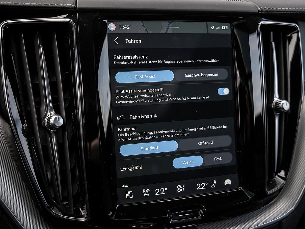 Volvo XC60 B5 AWD Ultimate Dark, миниатюра 16