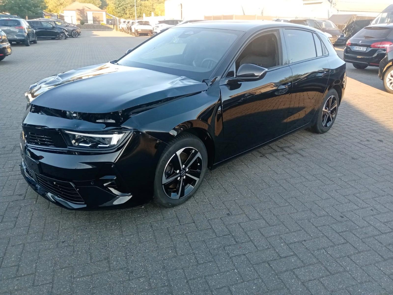 Opel Astra 1.2 Turbo 100kW GS Navi Kamera Klima