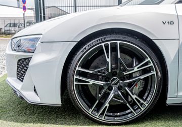 Fahrzeugabbildung Audi R8 Coupe quattro performance|CARBON|KERAMIK|FULL