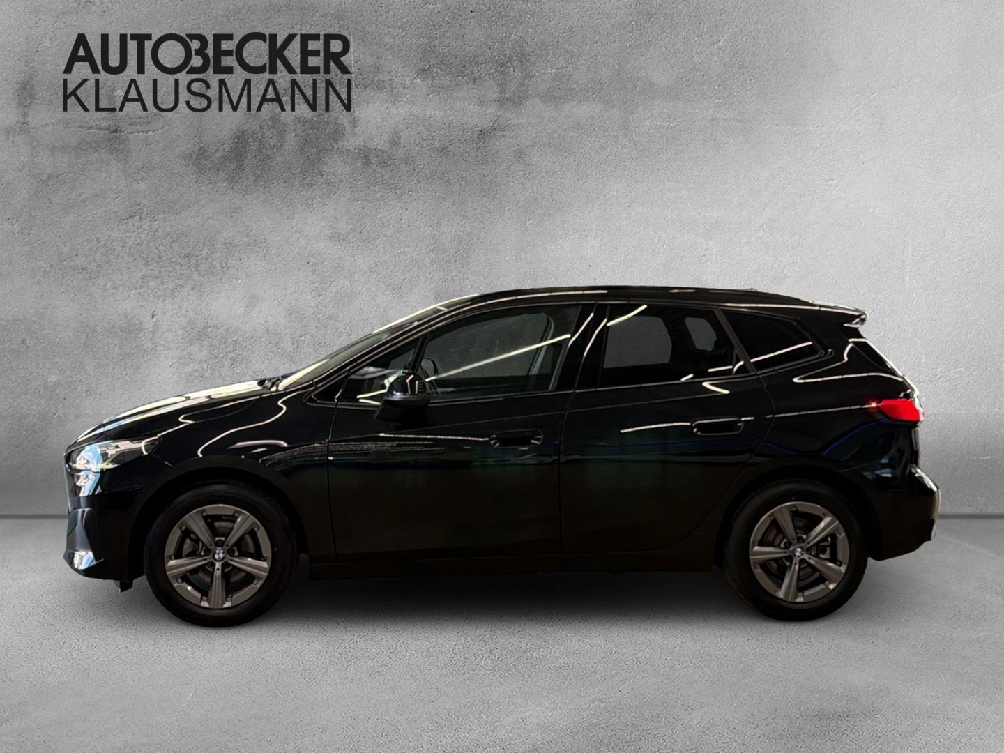 BMW 220 Active Tourer Automatik 17'' NAVI LED AHK PA foto 3