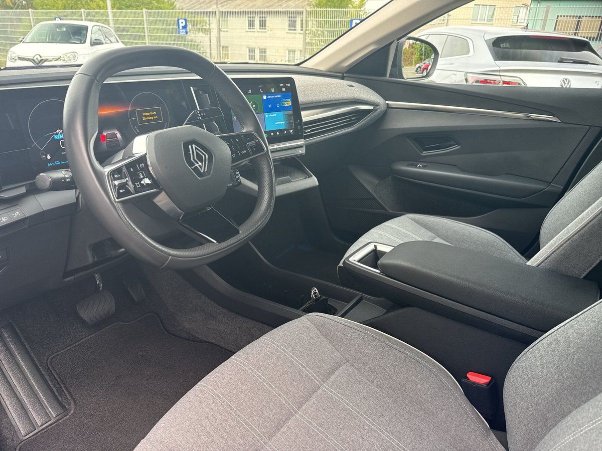Renault Megane E-TECH - Bild 10