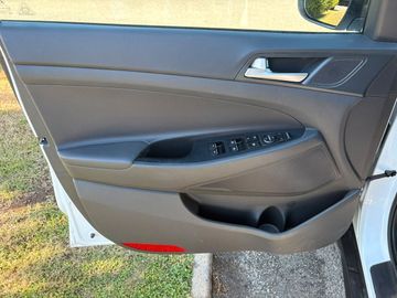 Hyundai TUCSON - 7