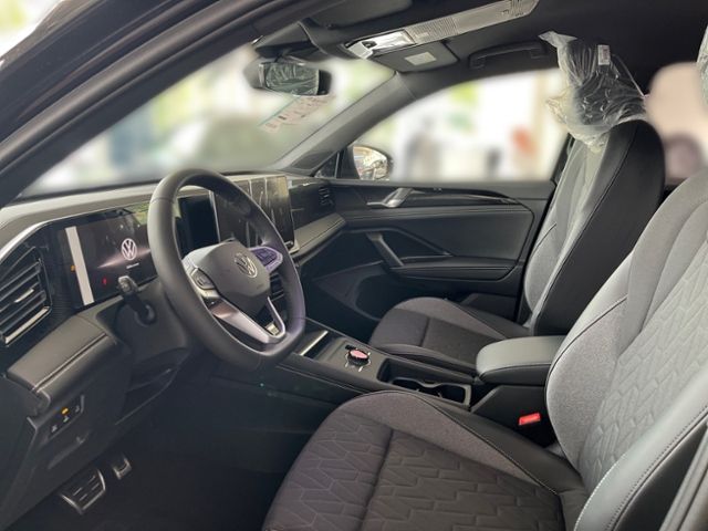Fahrzeugabbildung Volkswagen Tiguan 1.5 eTSI DSG GOAL AHK LED-PLUS EL. HECKKL