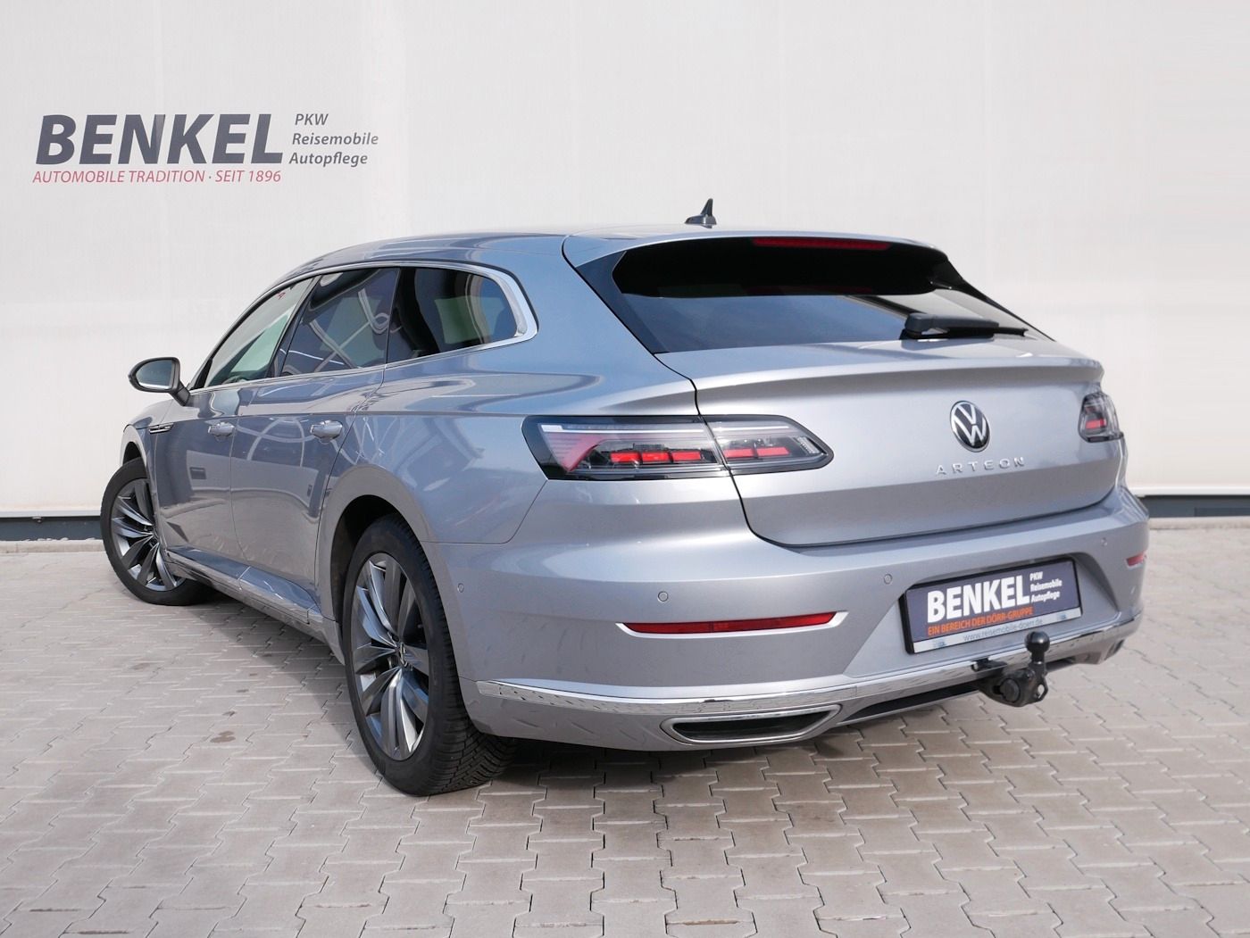 Fahrzeugabbildung Volkswagen Arteon SB 2.0 Elegance NEU60T DSG AHK Matrix KAM