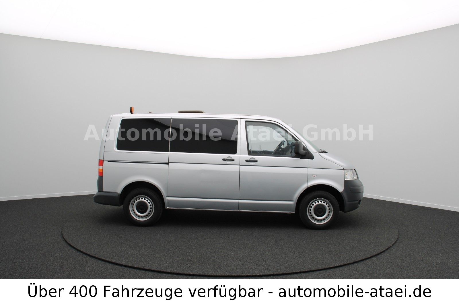 Fahrzeugabbildung Volkswagen T5 Transporter TDI Kombi *Behörde/Camper* (1263)