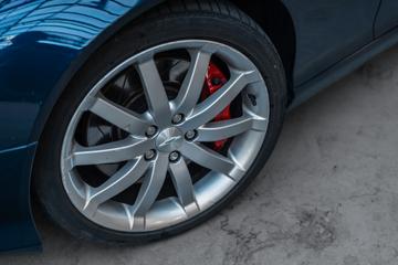 2004 Aston Martin DB9 缩略图 12