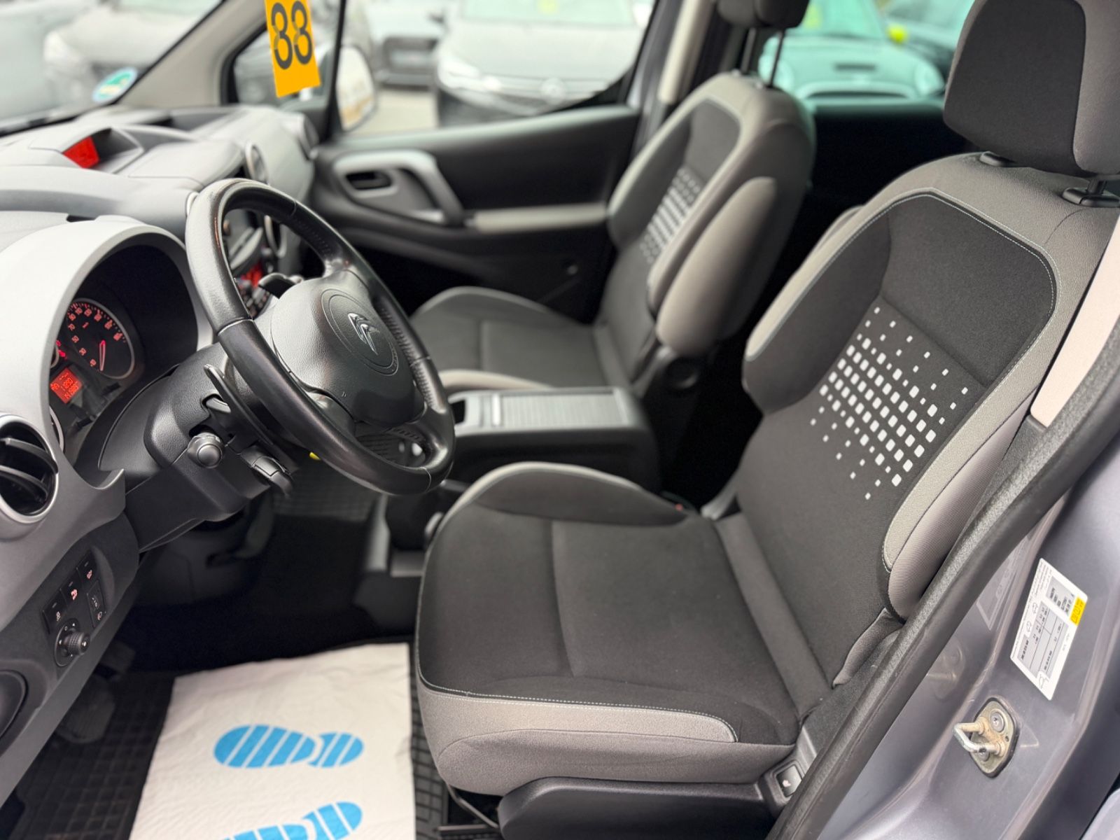 Berlingo Selection 1.6 Blue-HDI Autom.