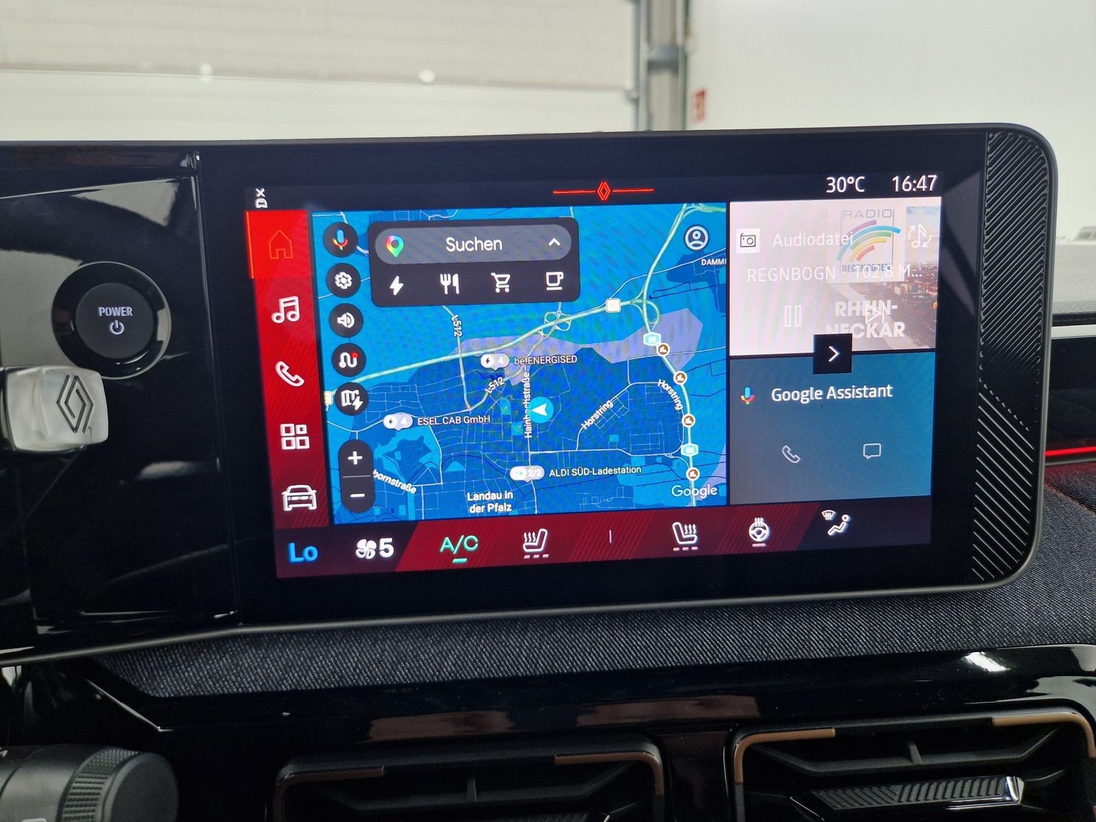 RENAULT R 4 E-Tech Techno 150 Comfort Range – Bild 17