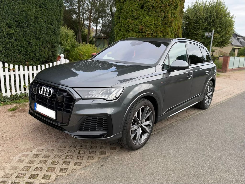 Image of Audi Q7