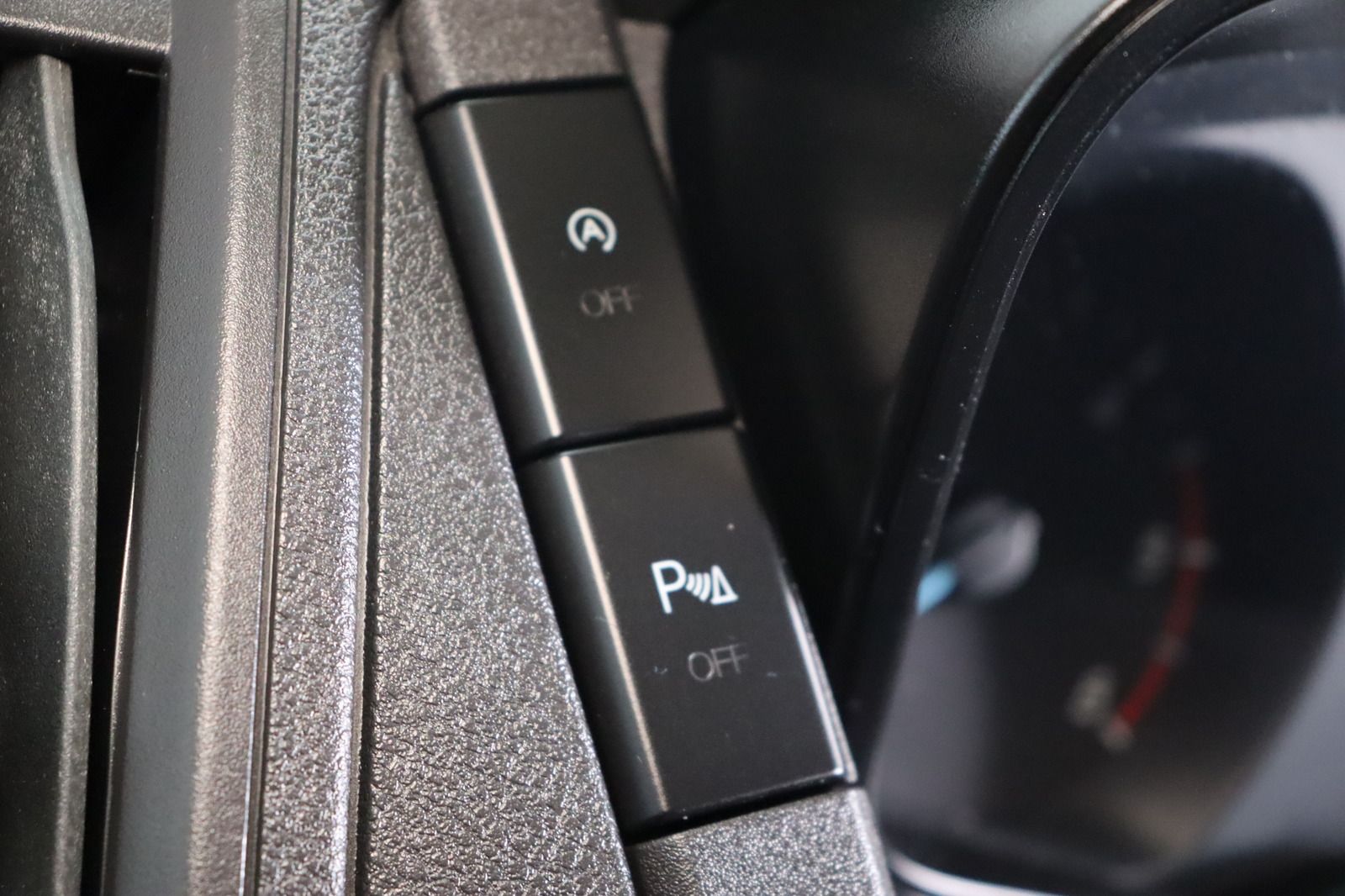Fahrzeugabbildung Ford Transit 350 L2H2 * Rollstuhlrampe* RFK *