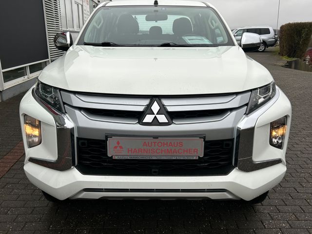 Mitsubishi L200 Doppelkabine 4WD HU INSP NEU 150 PS Schalt