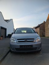 Opel Meriva 1.6 - - Opel Meriva mit LPG-Antrieb