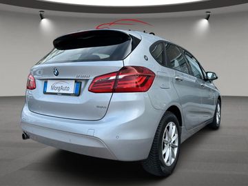 BMW 218 Active Tourer - 4