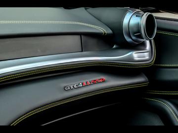 2018 Ferrari GTC4LUSSO — миниатюра 25