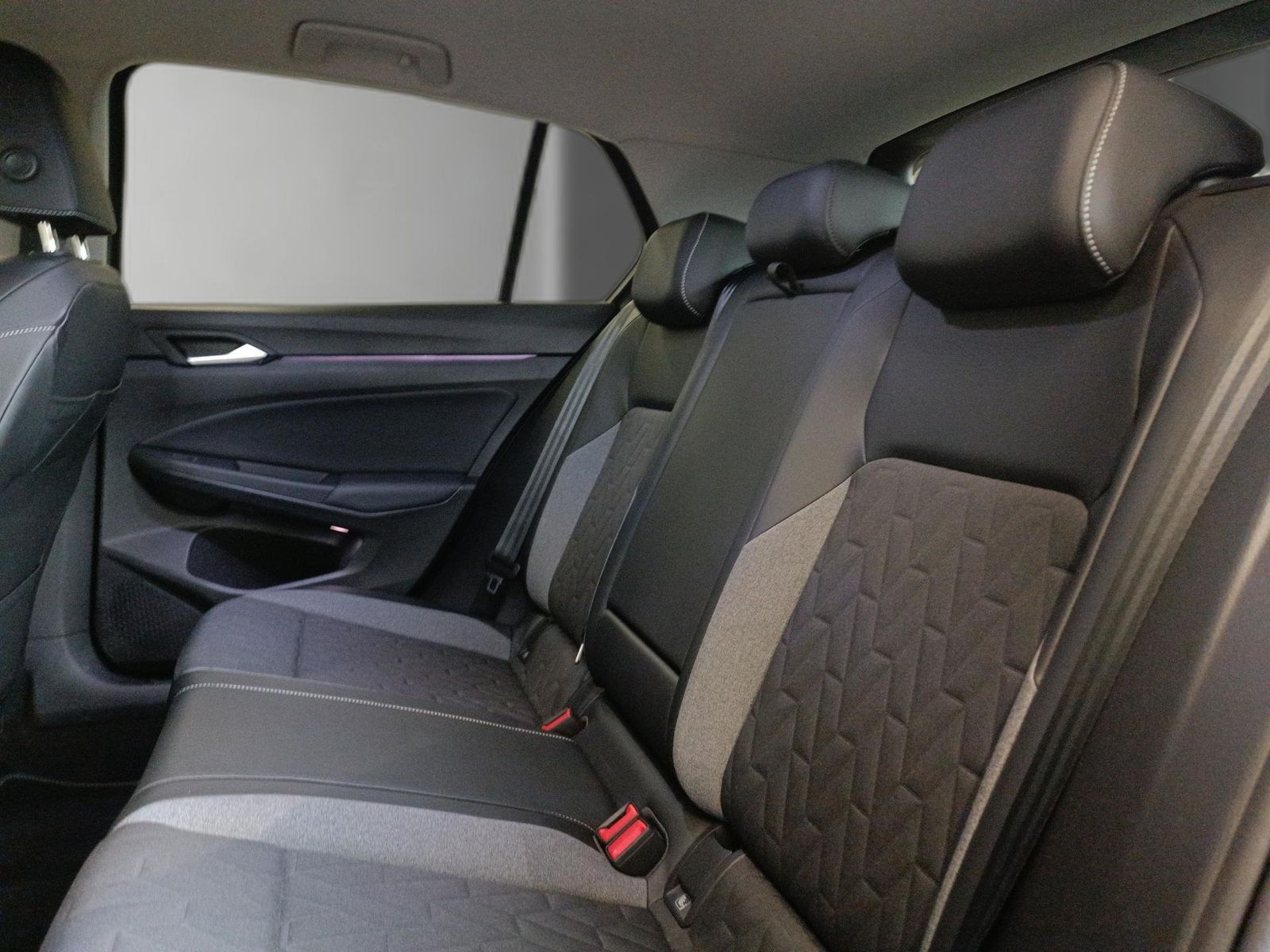 Volkswagen Golf - Bild 18