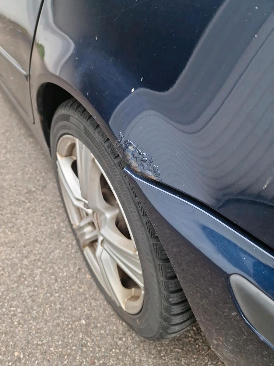 BMW 320 2004 — photo 8