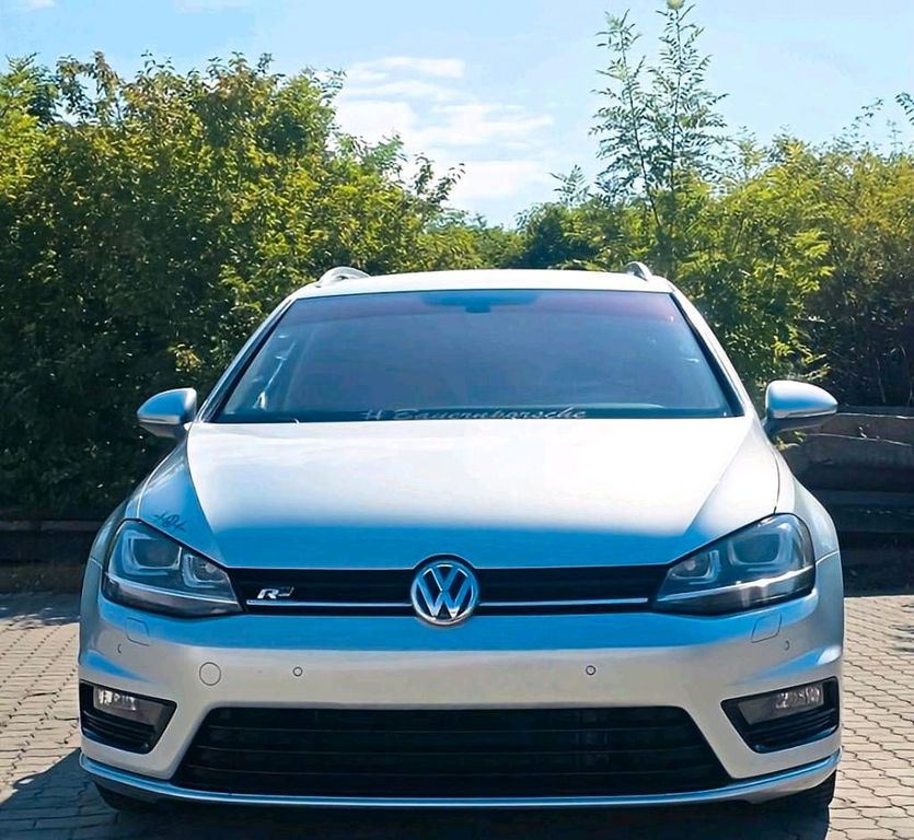 Image of Volkswagen Golf