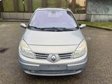Renault Scenic II Privilege Luxe - Renault Scenic: Luxe