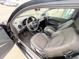 Audi A1 attraction*TÜV NEU*1 HAND*KLIMA*TOP*SHZ* - gebrauchte Audi bis 5.000 Euro
