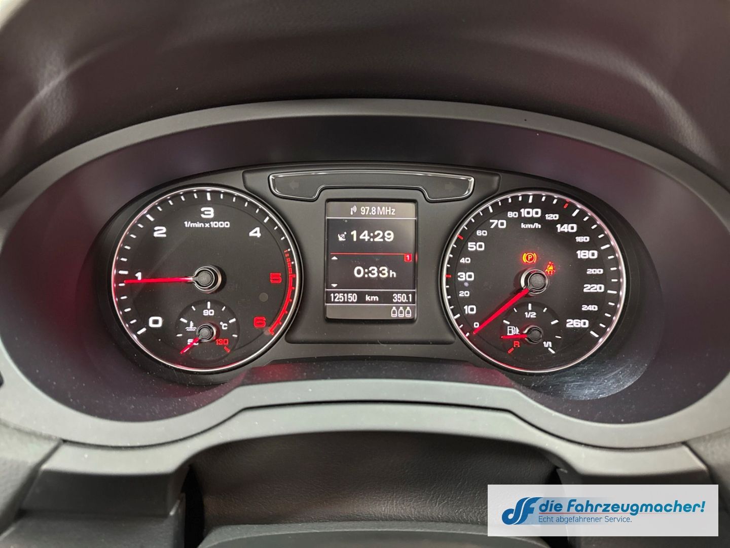 Fahrzeugabbildung Audi Q3 sport quattro S line S-line Sportpaket El. Pa