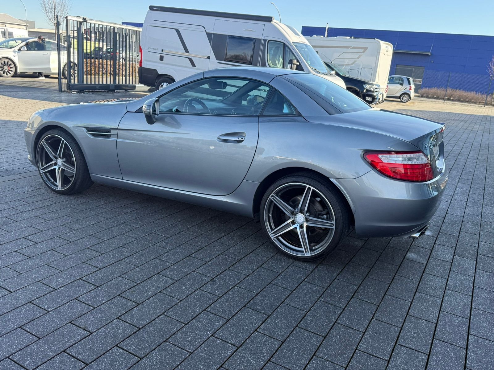 Fahrzeugabbildung Mercedes-Benz SLK 200 SLK Roadster  BlueEfficiency Edition 1