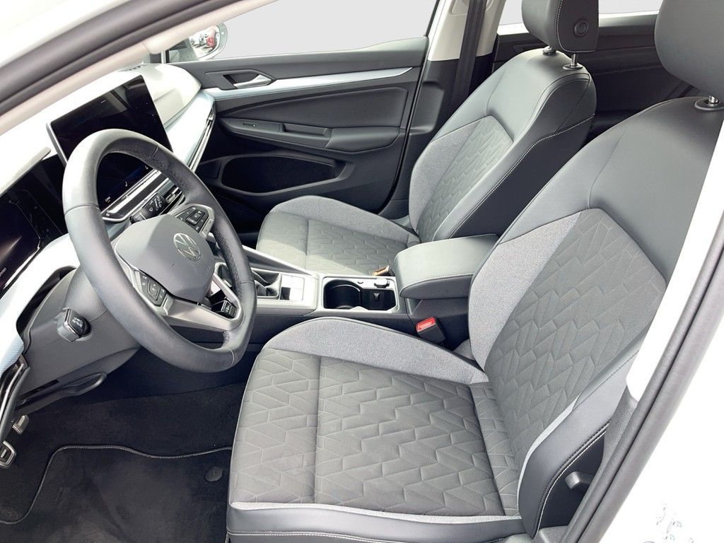 Volkswagen Golf - Bild 11