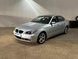 BMW 525 i Xenon Sitzheizung Navi Tempomat - silberne BMW 525