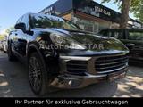 Porsche Cayenne S E-Hybrid / KAMERA - LEDER - SITZKLIMA - Porsche Cayenne mit Hybrid-Antrieb: Luftfederung