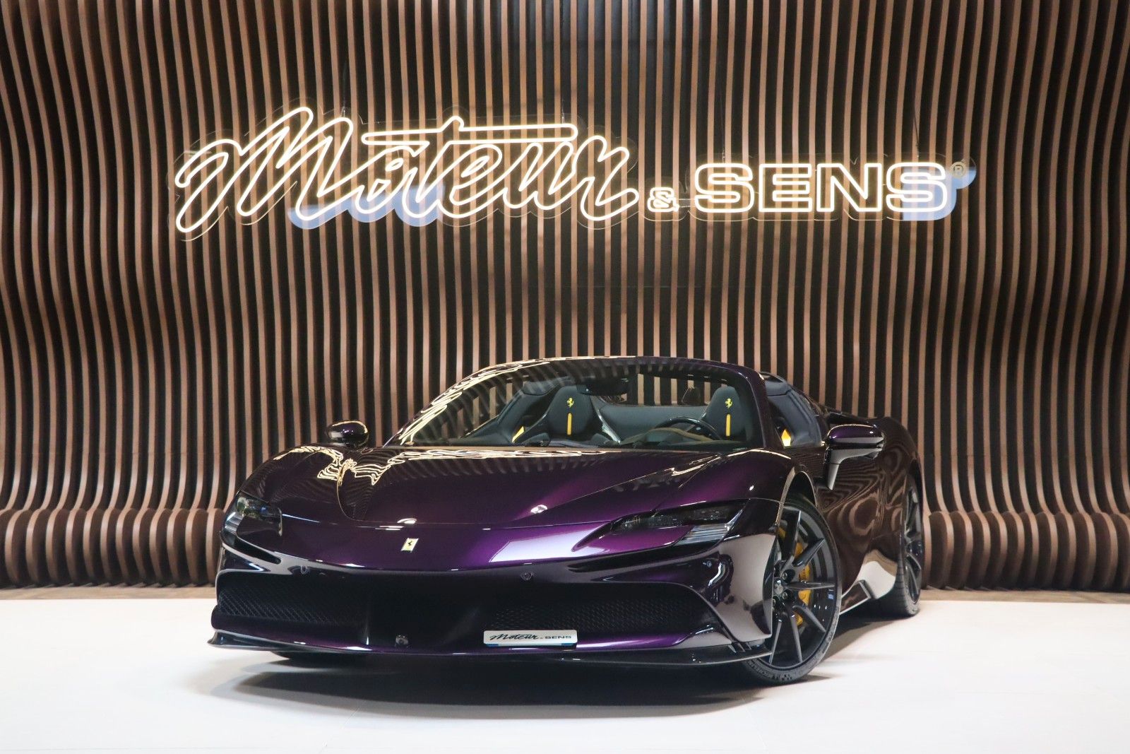 Ferrari SF90 SPIDER - Full Carbon - Lift - Carplay