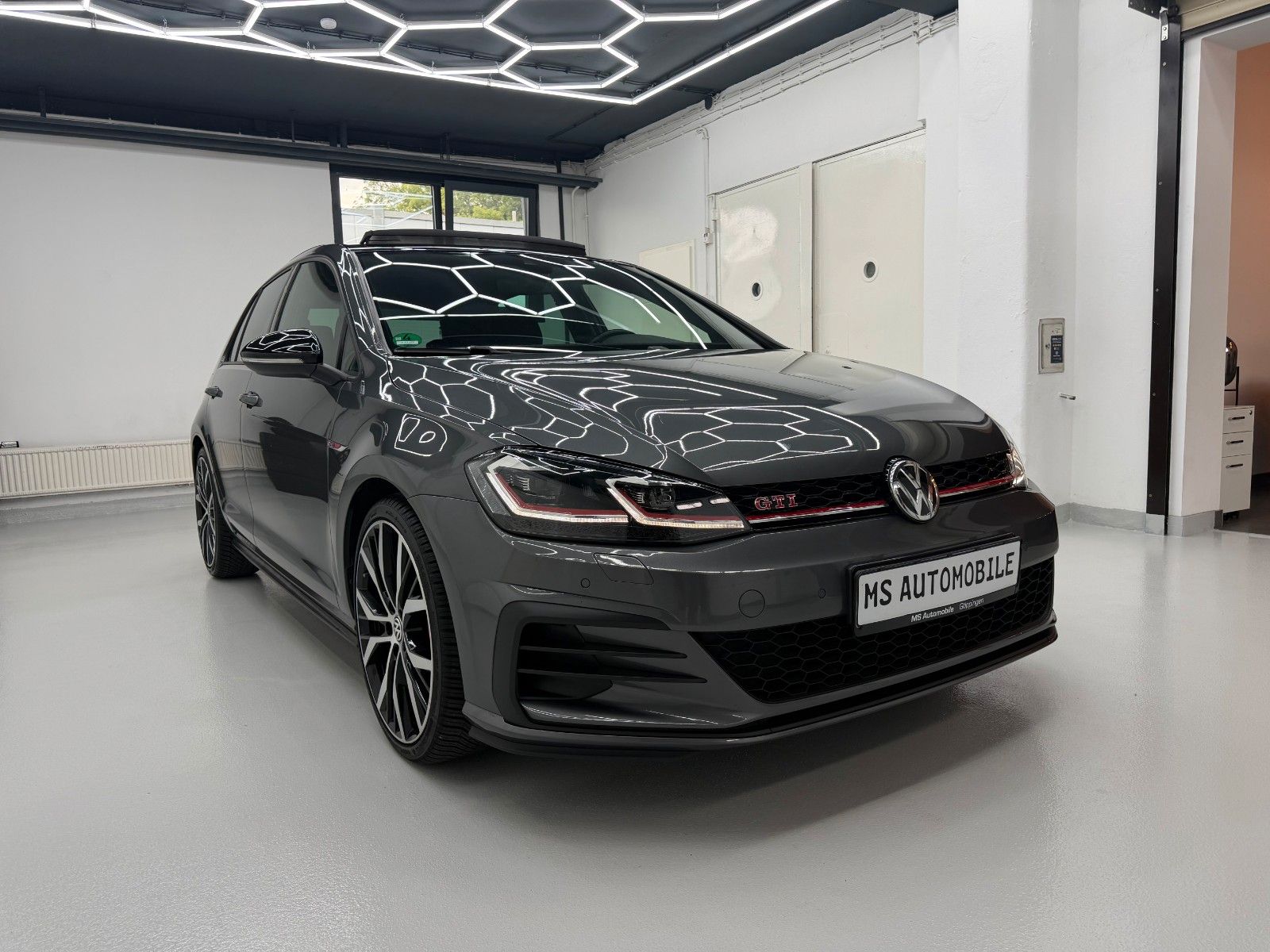 Volkswagen Golf VII Lim. GTI Performance*ACC*PANO*R.KAM* foto 4