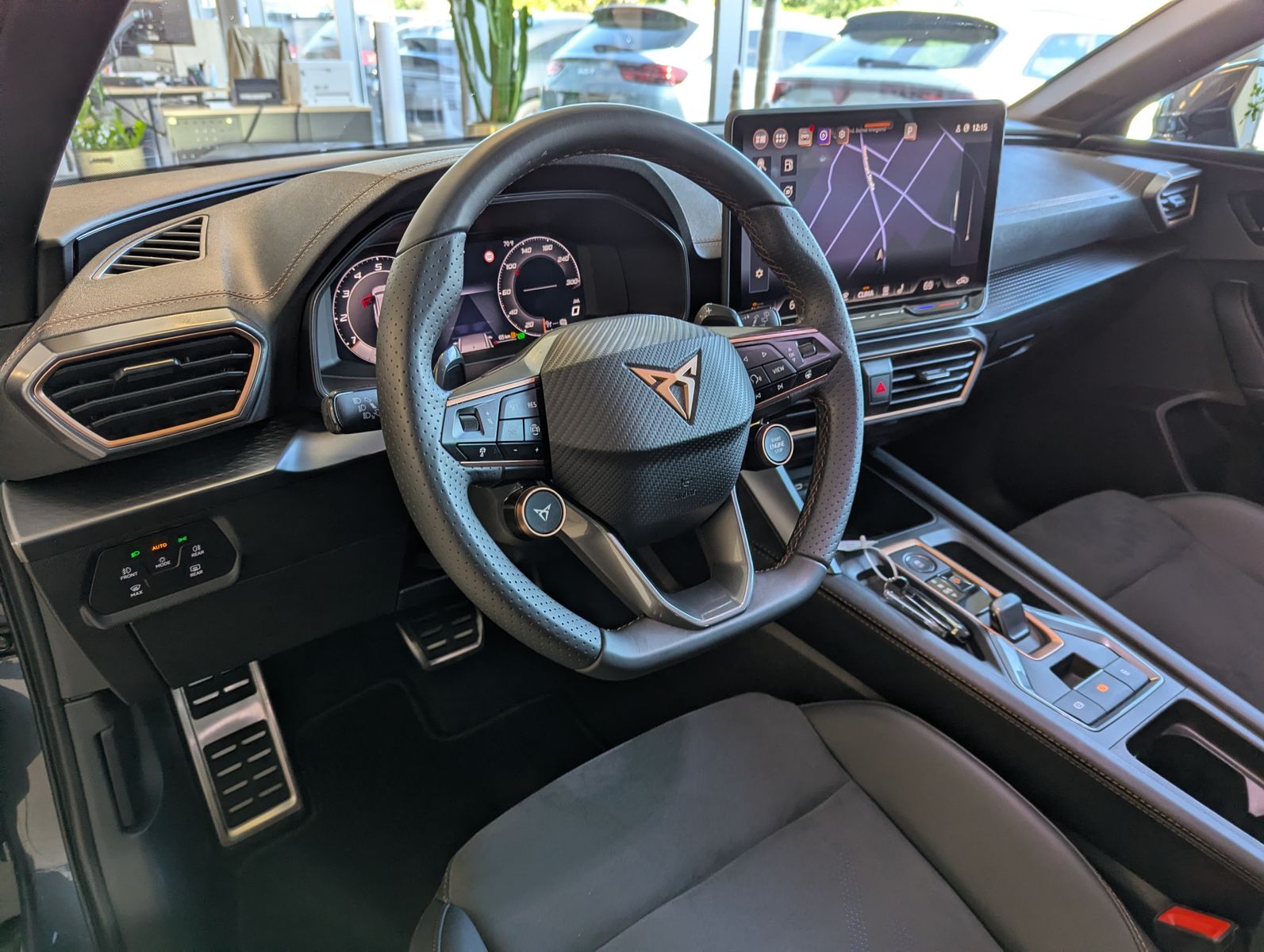 Fahrzeugabbildung CUPRA Leon 1.5 eTSI DSG Skyline Dinamica Memory AHK 19