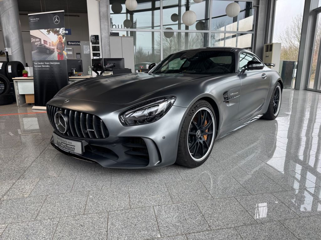 Mercedes-Benz AMG GT R
