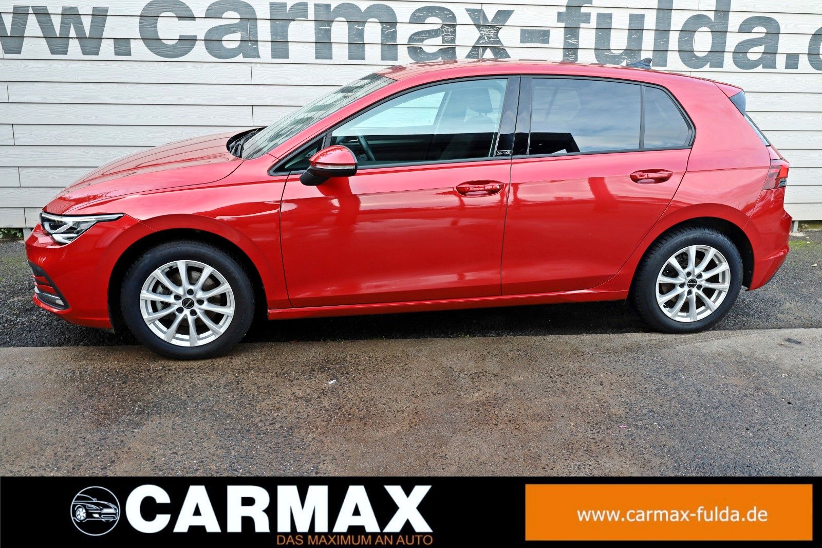 Fahrzeugabbildung Volkswagen Golf VIII Lim. Active Navi,LED,SH,PDC,ACC,SR+WR