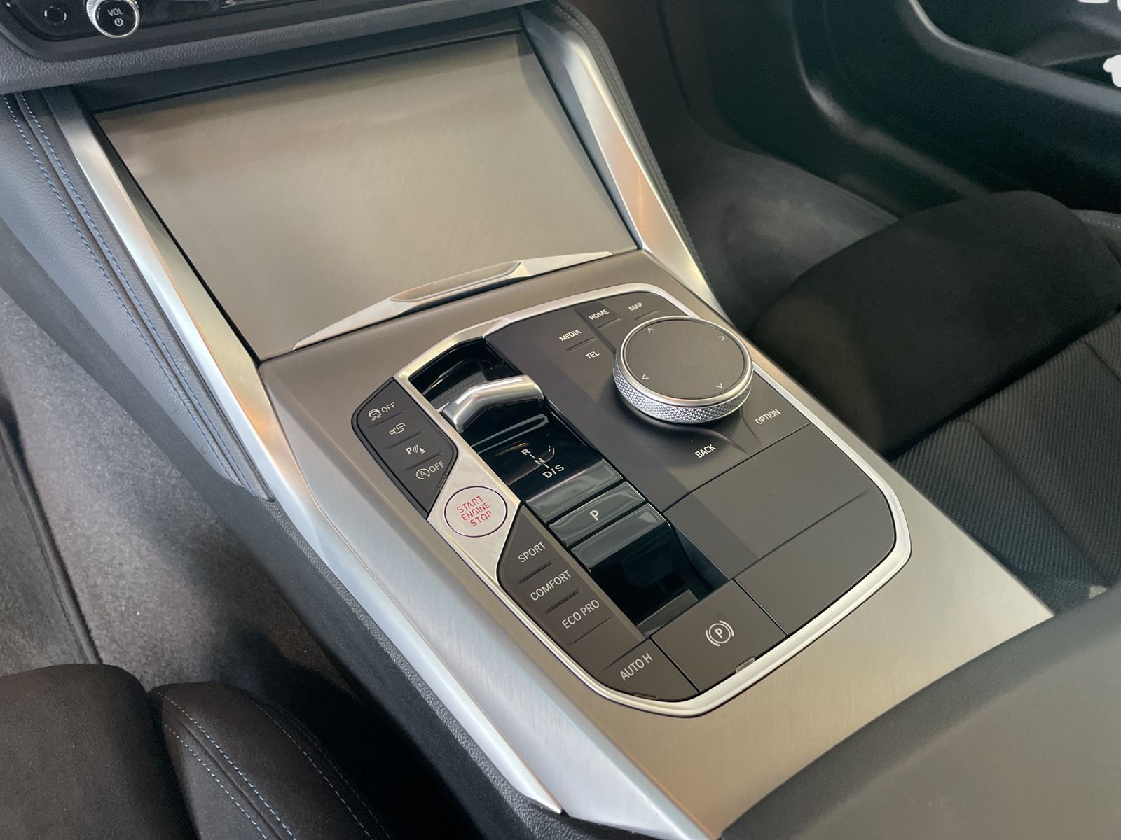 BMW 218 - Bild 17