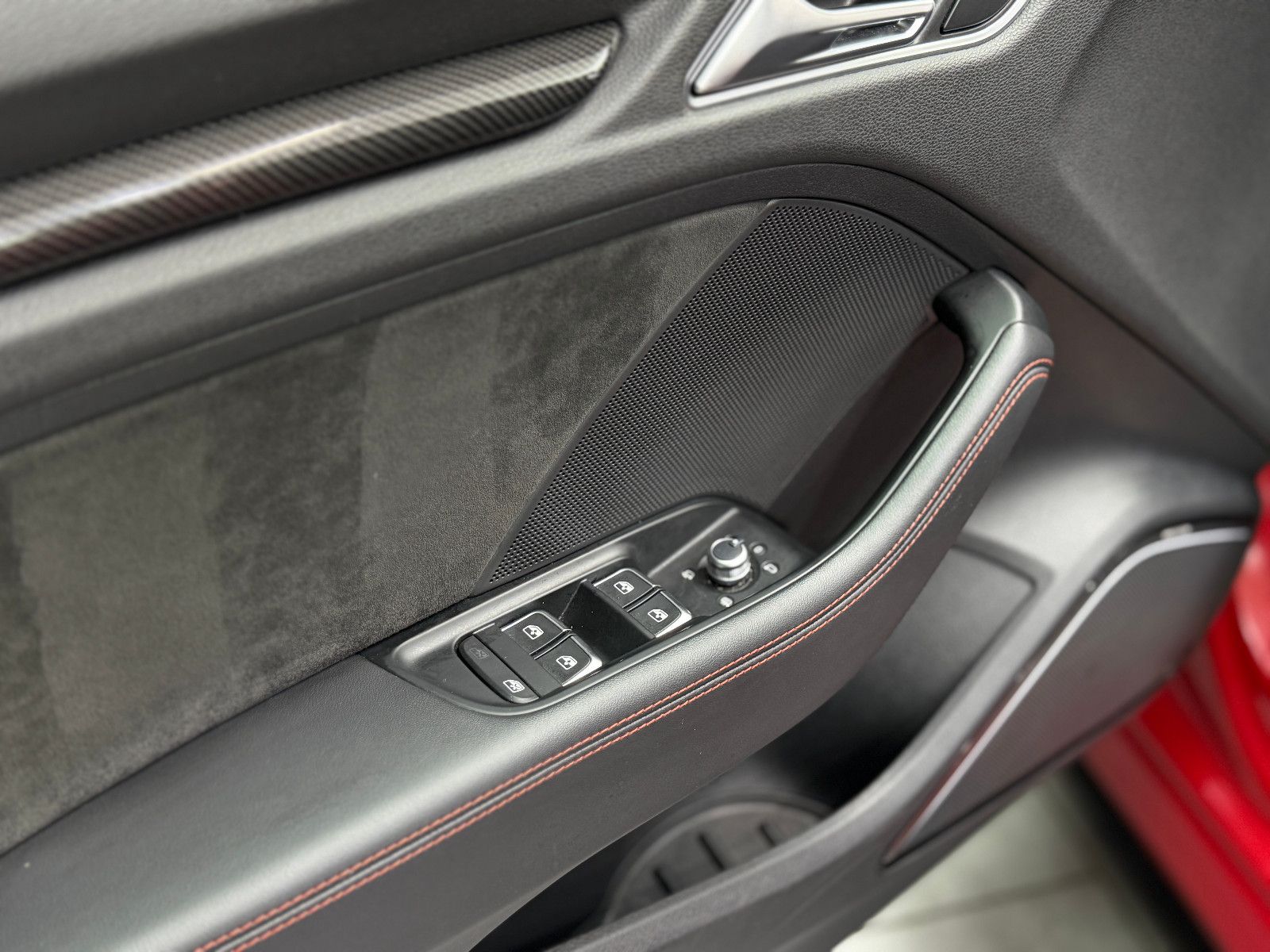 Fahrzeugabbildung Audi RS3 Sportback 2.5 TFSI|EVENTUR|BTMIRS-SITZ|B&O|