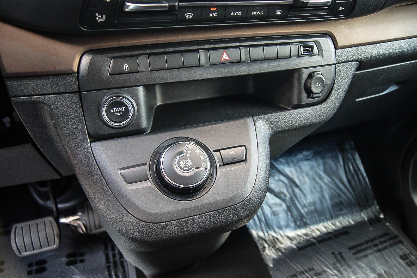 Fahrzeugabbildung Toyota Proace Verso 2.0 Compact Family Comforz HEADUP