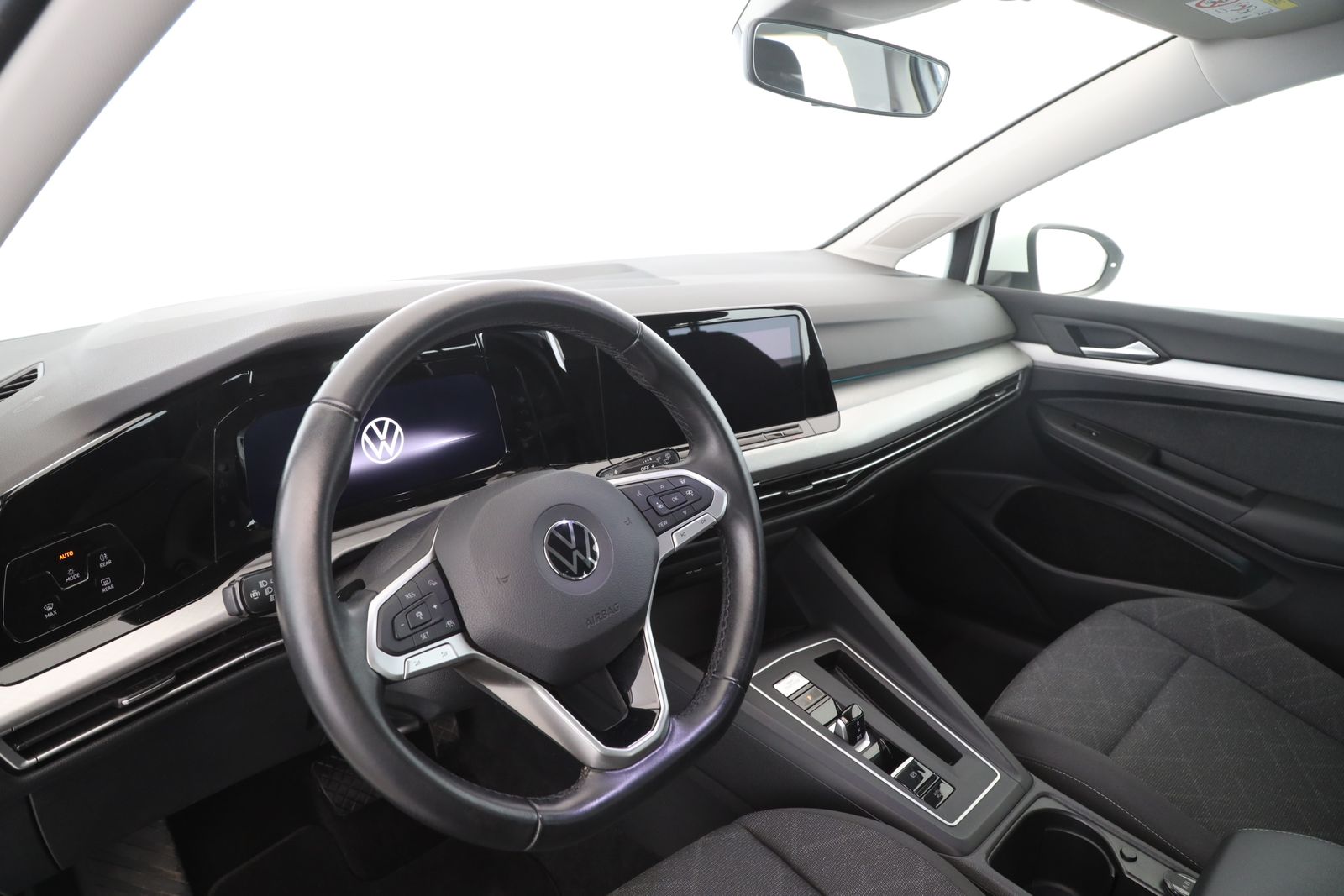 Volkswagen Golf - Bild 9