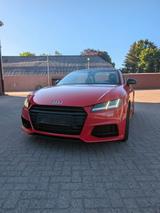 Audi TT Roadster 2.0 TDI ultra - S-line - Audi TT mit Diesel-Antrieb: Cabrio