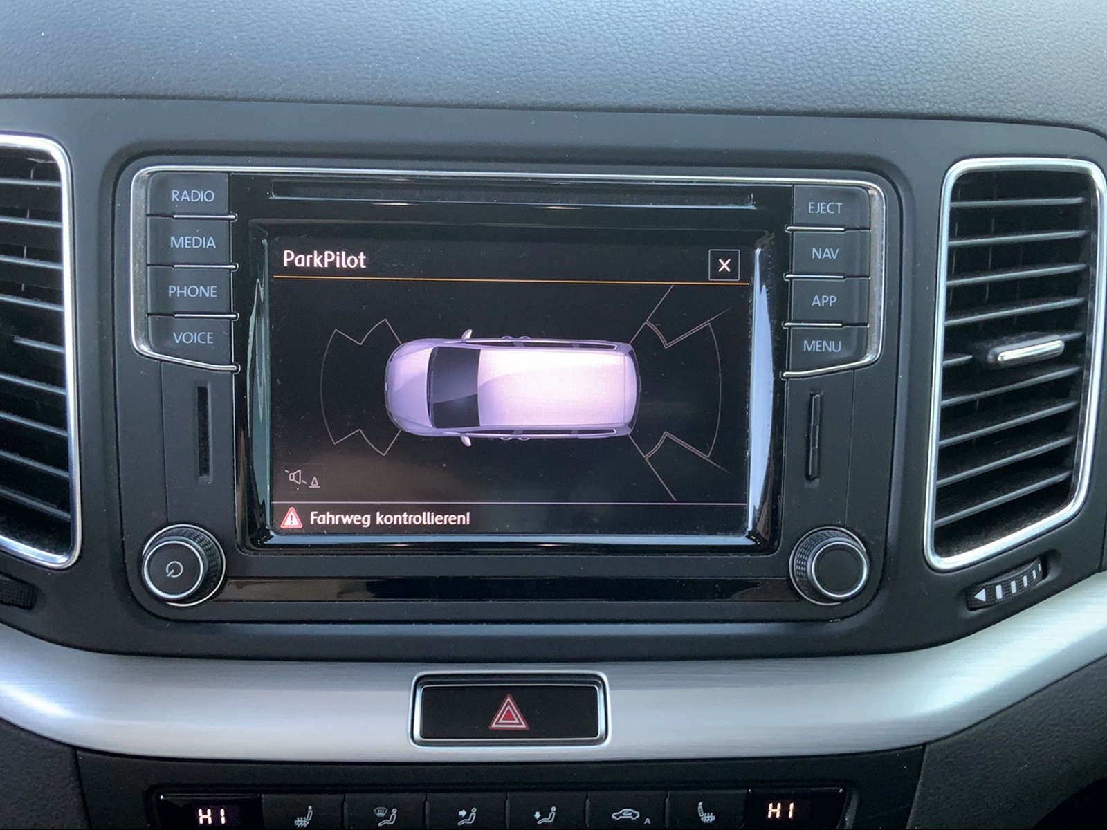 Sharan 1.4 TSI Comfortline,SHZ,NAV,7Sitzer