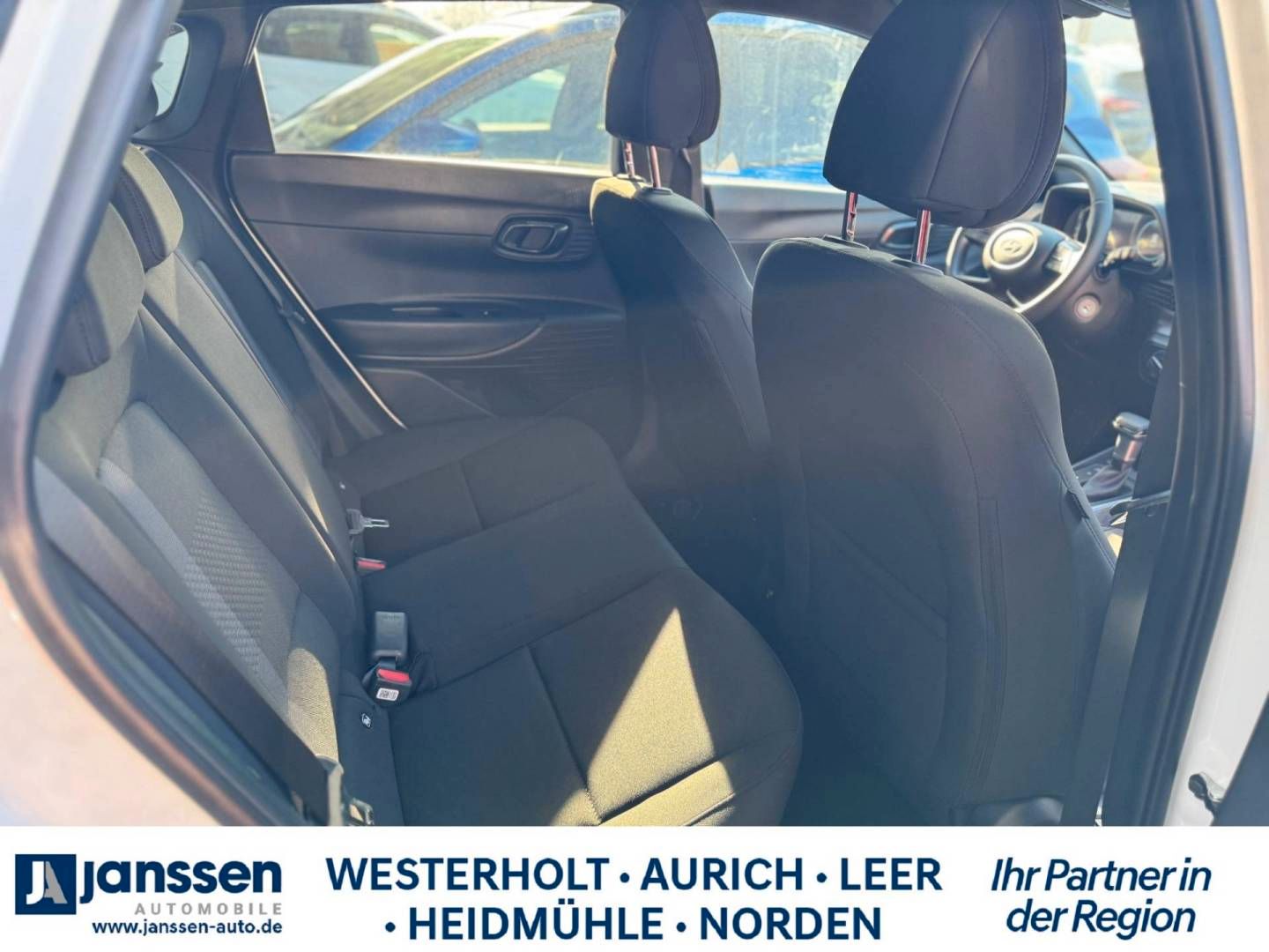 Fahrzeugabbildung Hyundai i20 Blackline/BOSE Soundsystem/Navi/Rückfahrkame