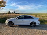 Audi S3 Limousine 2.0 TFSI qu. Pano ACC LED Navi - Audi S3: Schiebedach