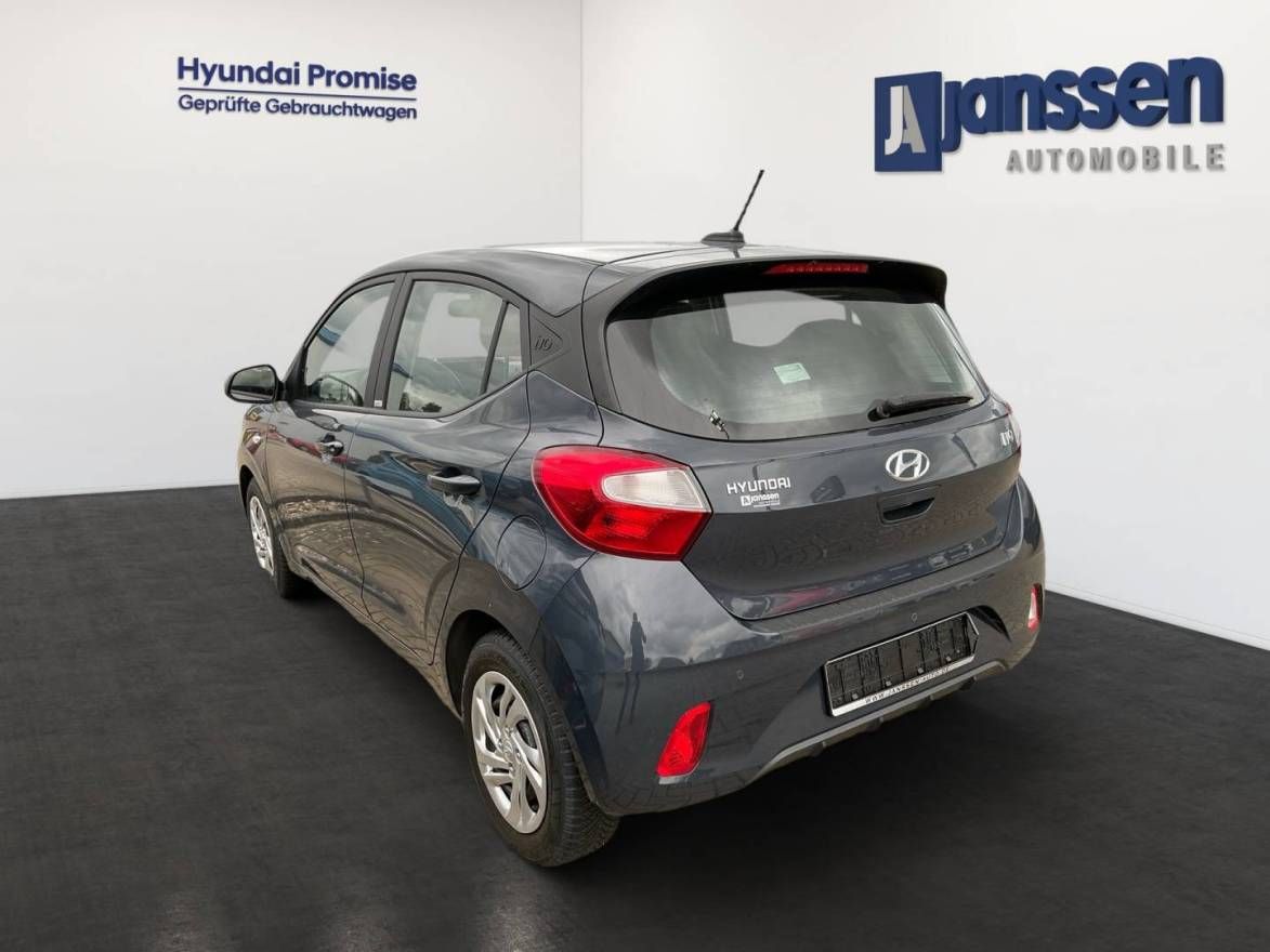 Fahrzeugabbildung Hyundai New i10 Select Funktionspaket