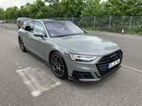 Audi S8 Voll B&Q Matrix Luftfahrwerk Allradlenkung  - gebrauchte Audi S8 aus dem Jahr 2020