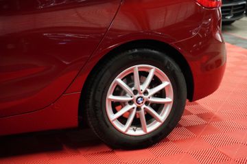 BMW 218 Active Tourer - 11