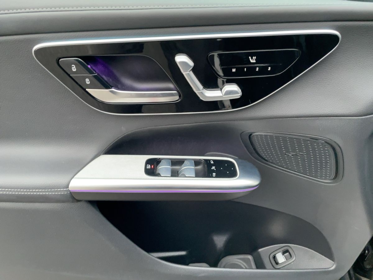 Fahrzeugabbildung Mercedes-Benz GLC 220 d 4M AMG/Night/Kamera/AHK
