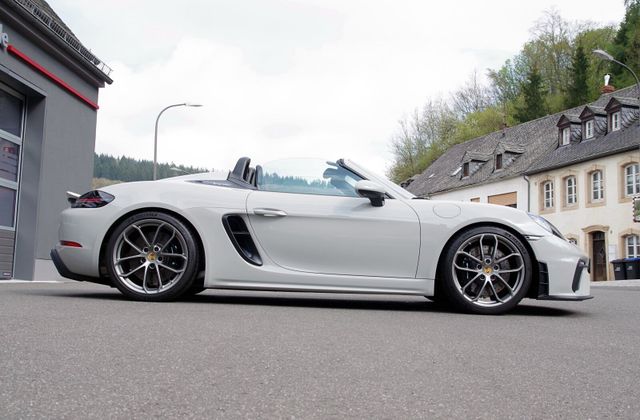 Porsche 718 Spyder*KREIDE,Vollschale,Appro.0226,U-Frei*