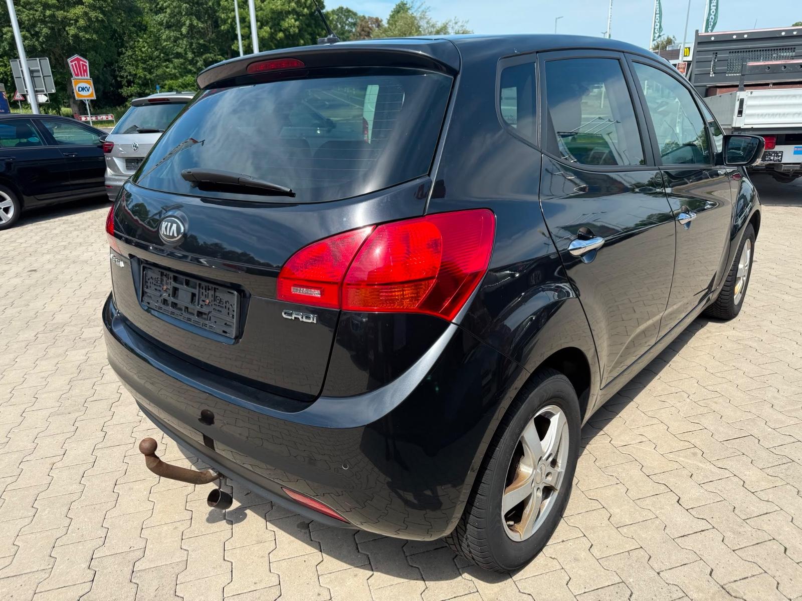 Kia Venga 2013 — engine 1.396 cm³, 90 HP (66kW)