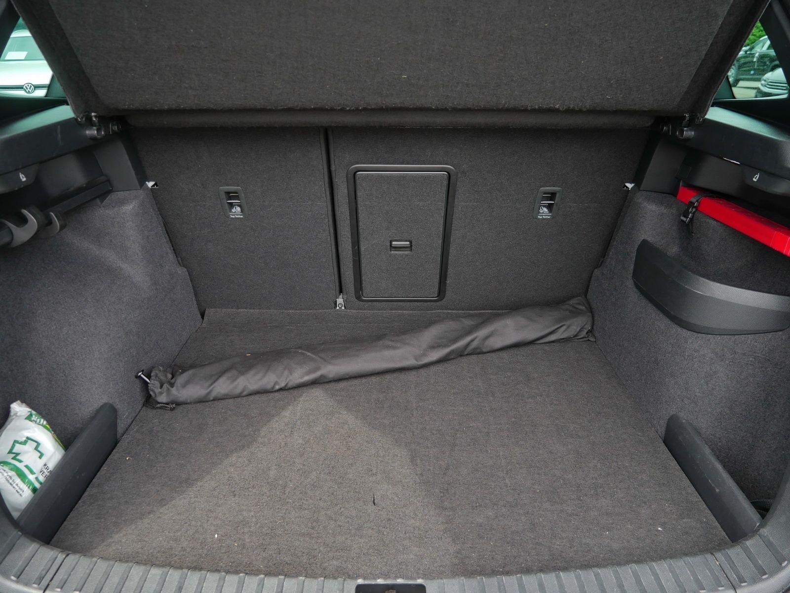 Skoda Karoq Sportline 2.0 TSI 4x4 NAVI RFK ACC DCC, миниатюра 23