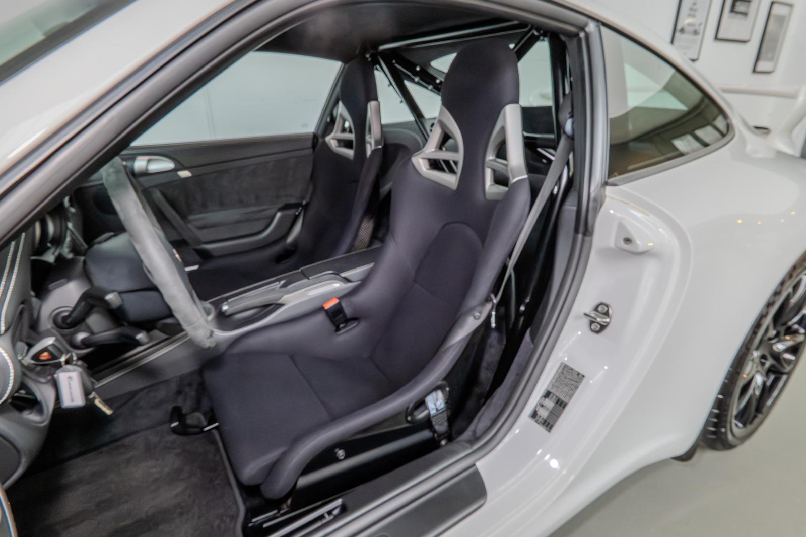 Porsche 911 997.1 GT3 Clubsport 415 ch • Boîte manuelle 6 • Baquets - Arceau - Cuir étendu • 45 500 km